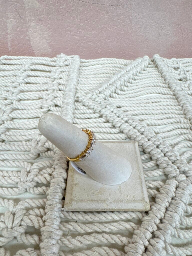 14k Baguette Band