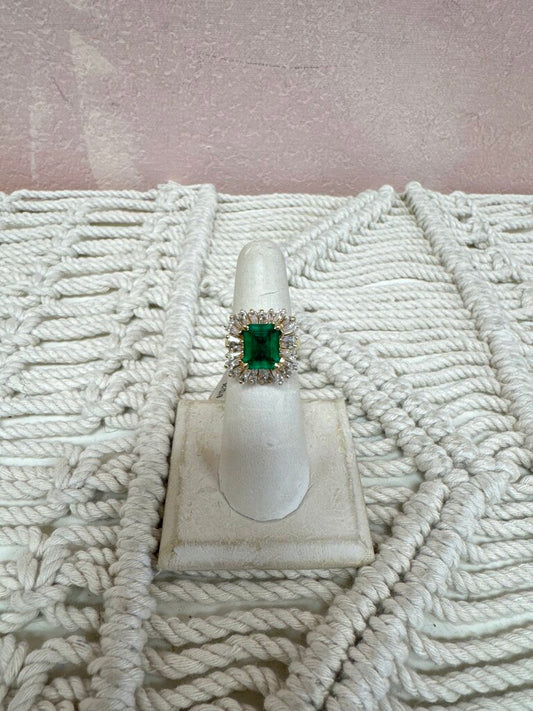 14k Green Stone Ring
