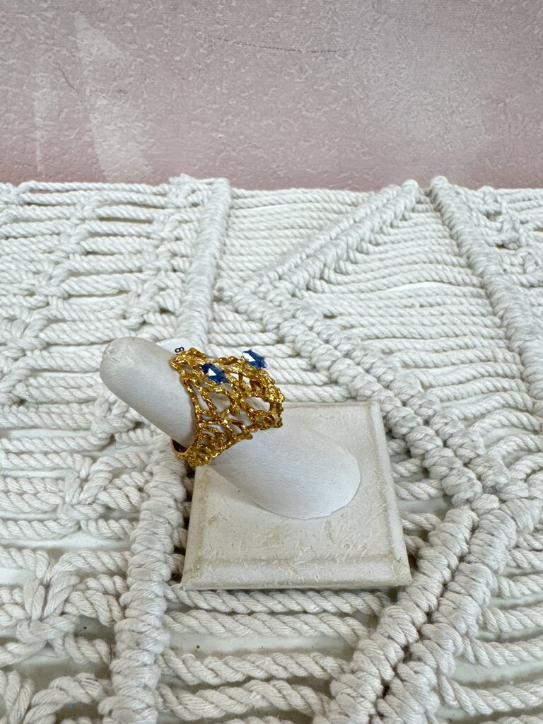 14k and Blue Stone Nugget Ring