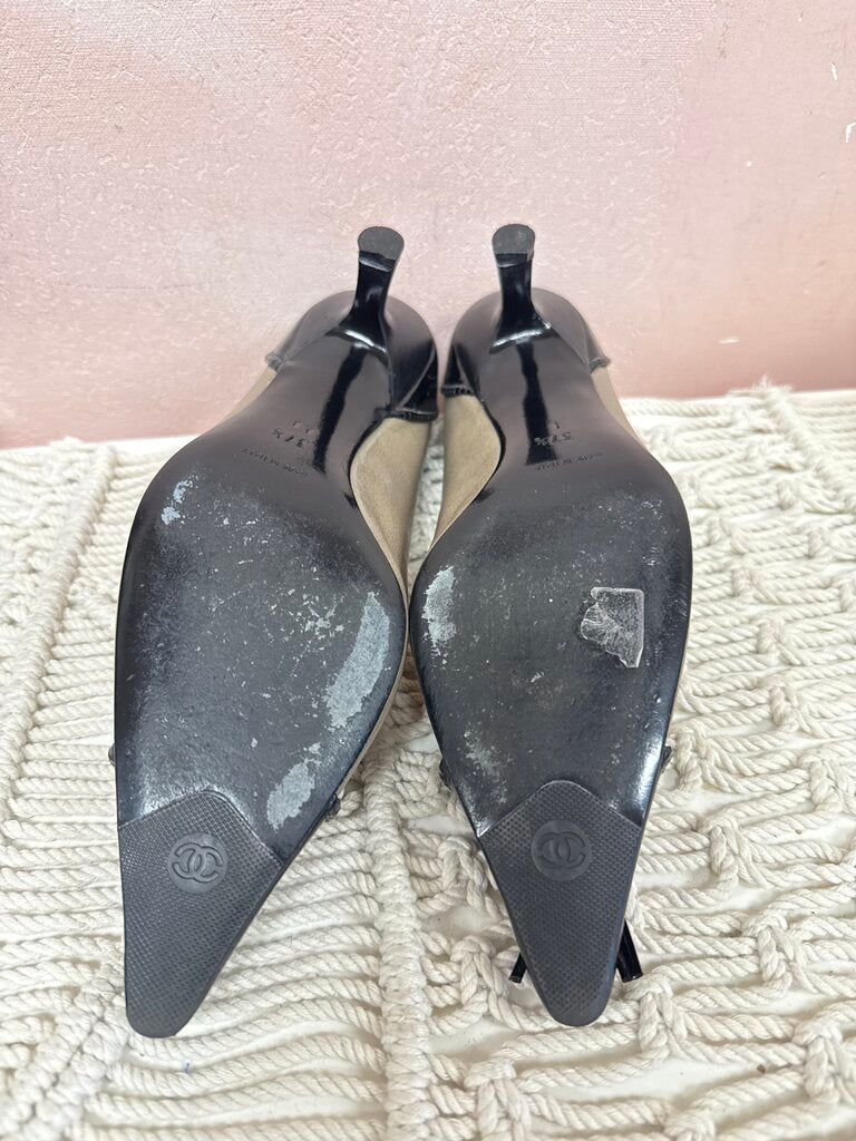 Chanel Taupe Vintage Camelia Pump (As Is)