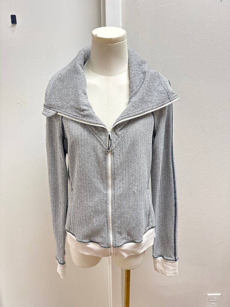 Lululemon Grey Houndstooth Pull Over