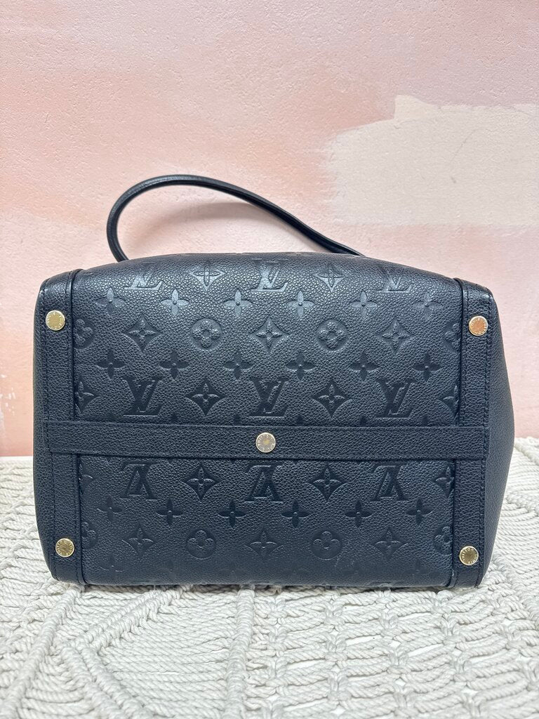 Louis Vuitton Black Empriente Marais MM '15 w/Dustbag