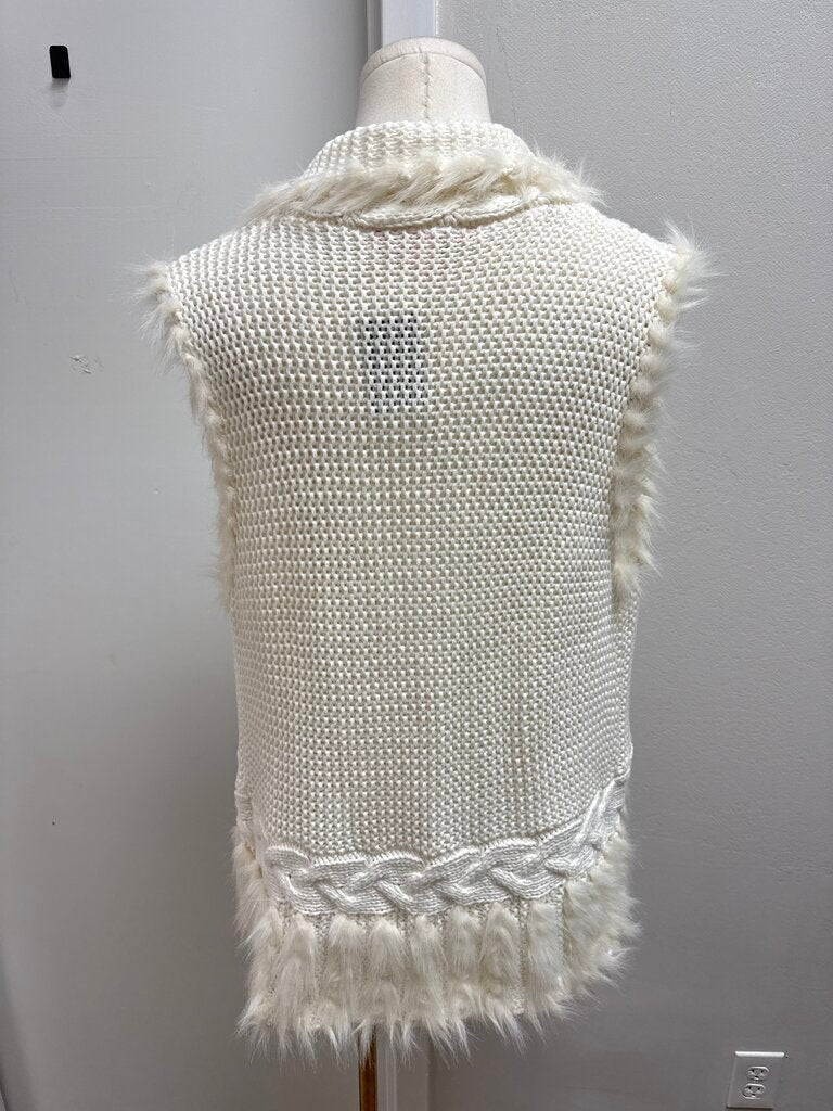 Lilly Pulitzer Ivory Faux Fur Trim Vest
