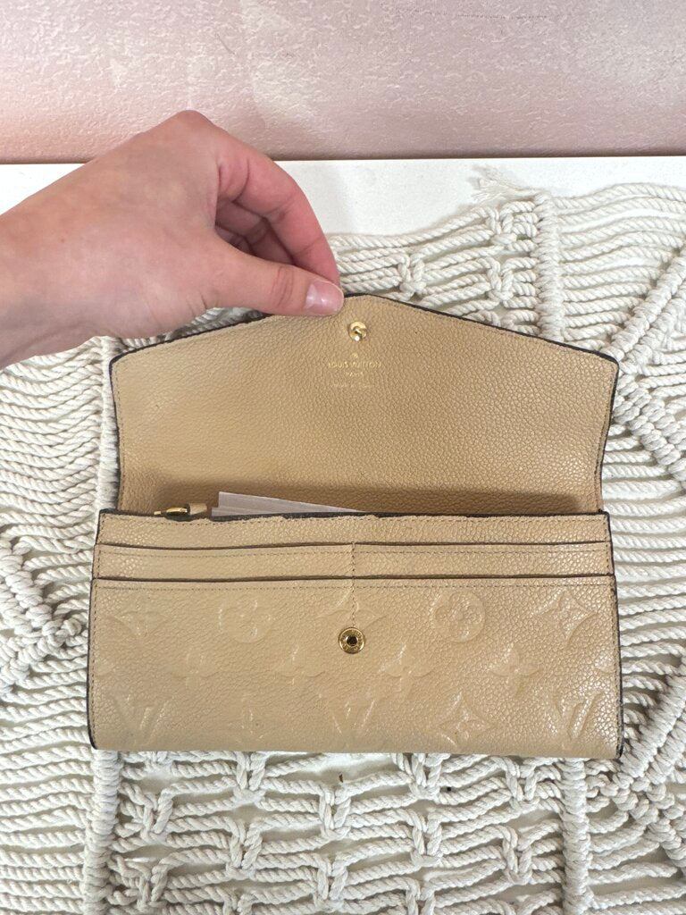 Louis Vuitton Sand Empriente Sarahl Wallet (Re-Furbished As Is) w/Box