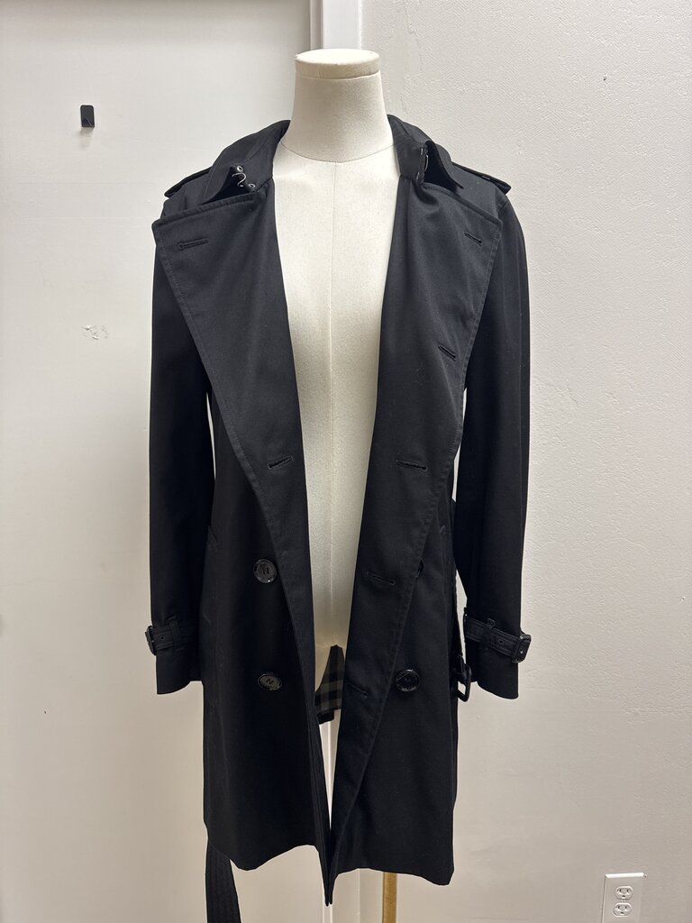 Burberry Black Trenchcoat