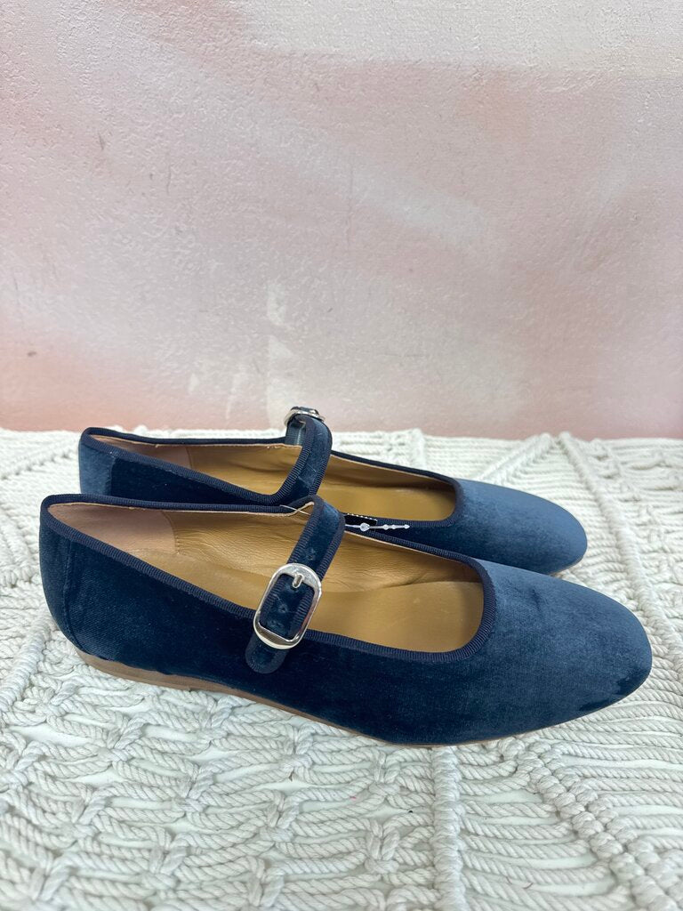 Le Monde Beryl Blue Velvet Mary Jane