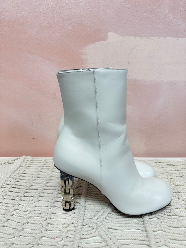 Givenchy Ivory G Cube Boot w/Box