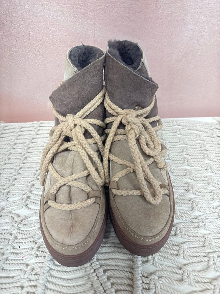 Inuikii Tan Shearling Sneaker