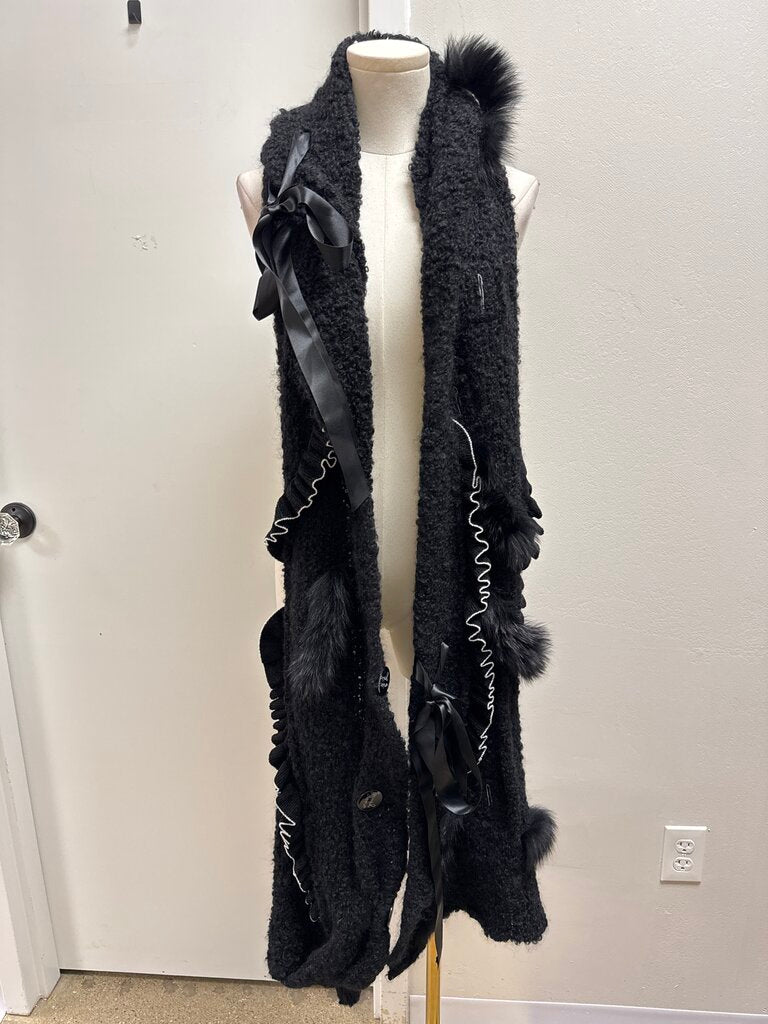 Tricot Chic Black and White Fur Detail Knit Jacket and Scarf