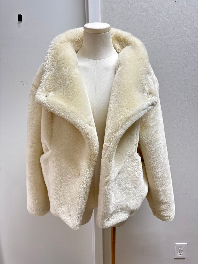Frame Ivory Faux Fur Cropped Jacket