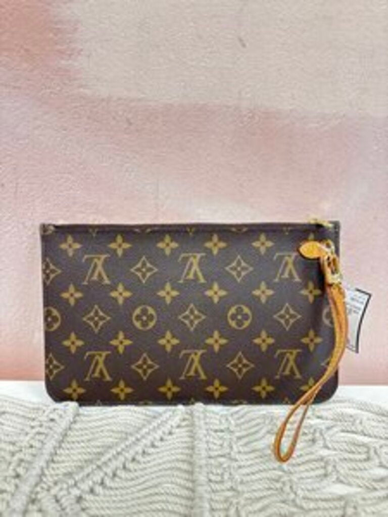 Louis Vuitton Monogram Pochette '21