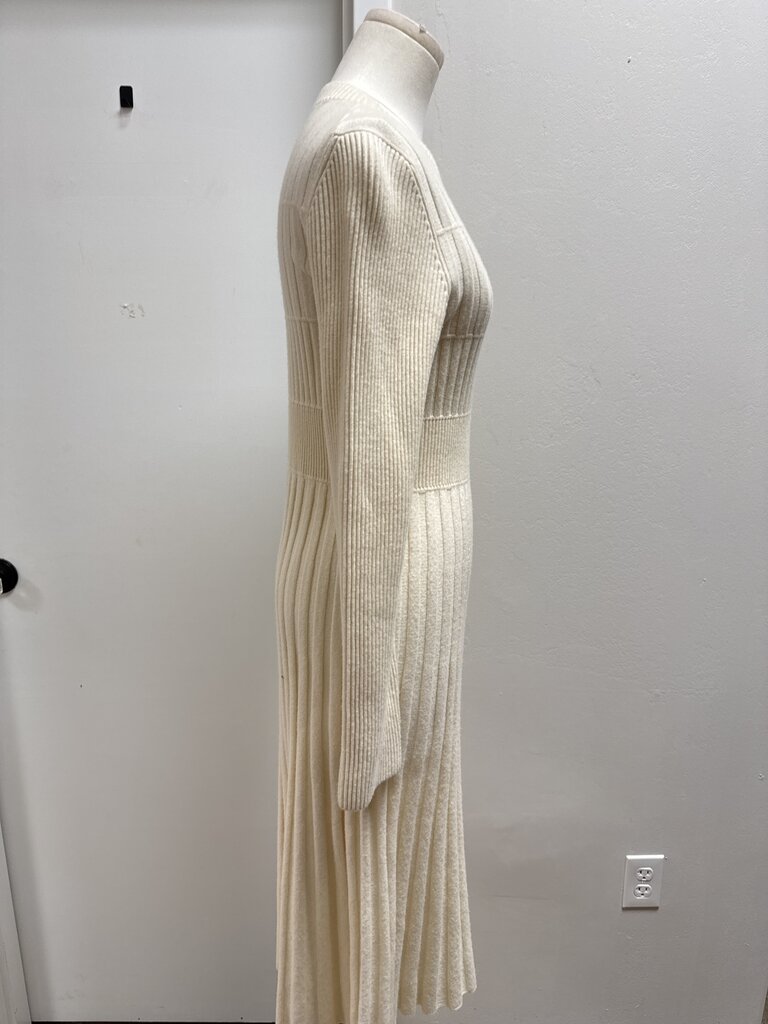 Chanel Ivory Knit Pleated Dress '18