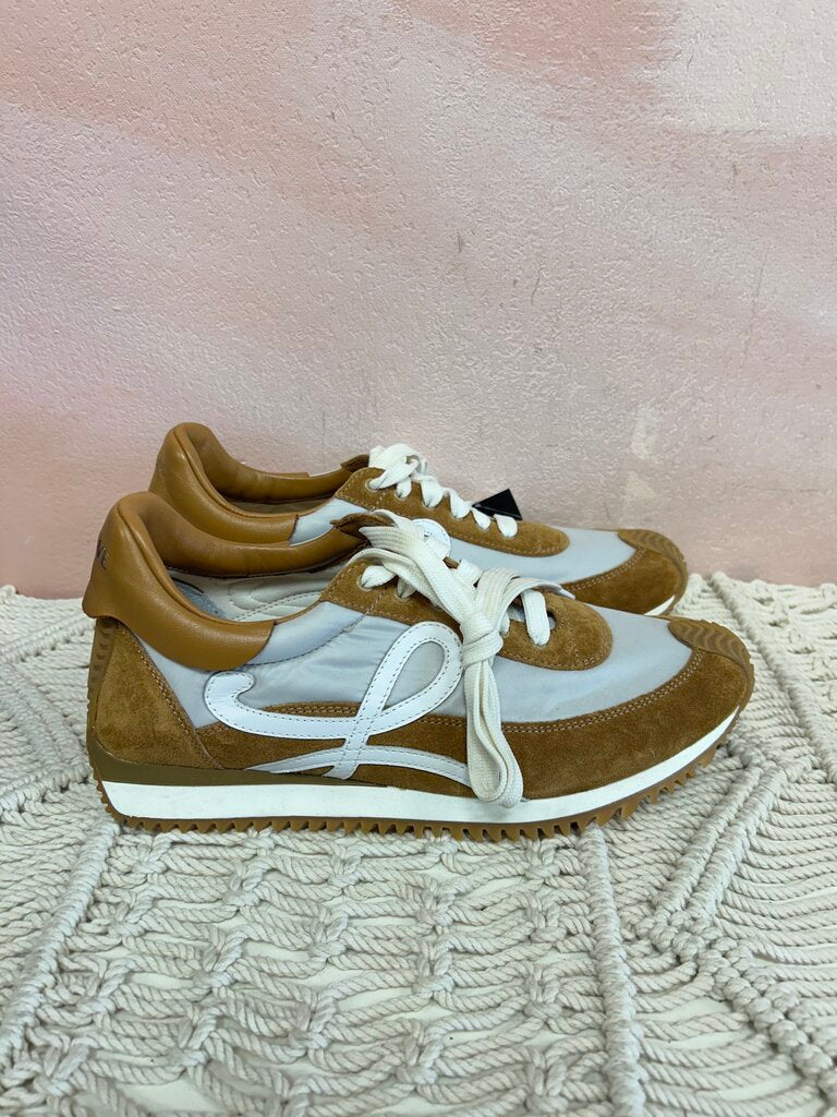 Loewe Camel Flow Runner Sneaker