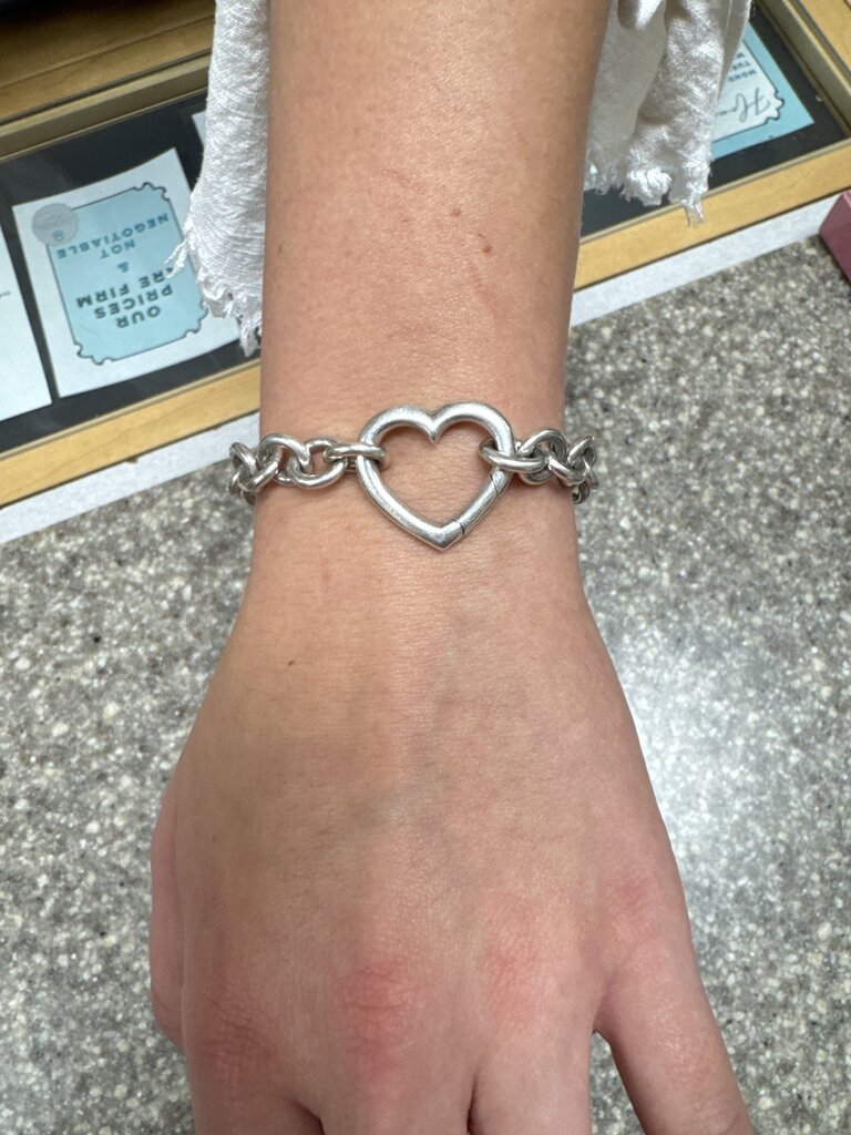 Tiffany & Co Silver Open Heart Link Bracelet w/Bag