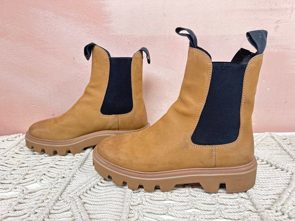 rag & bone Camel Lug Sole Chelsea Boot w/Box