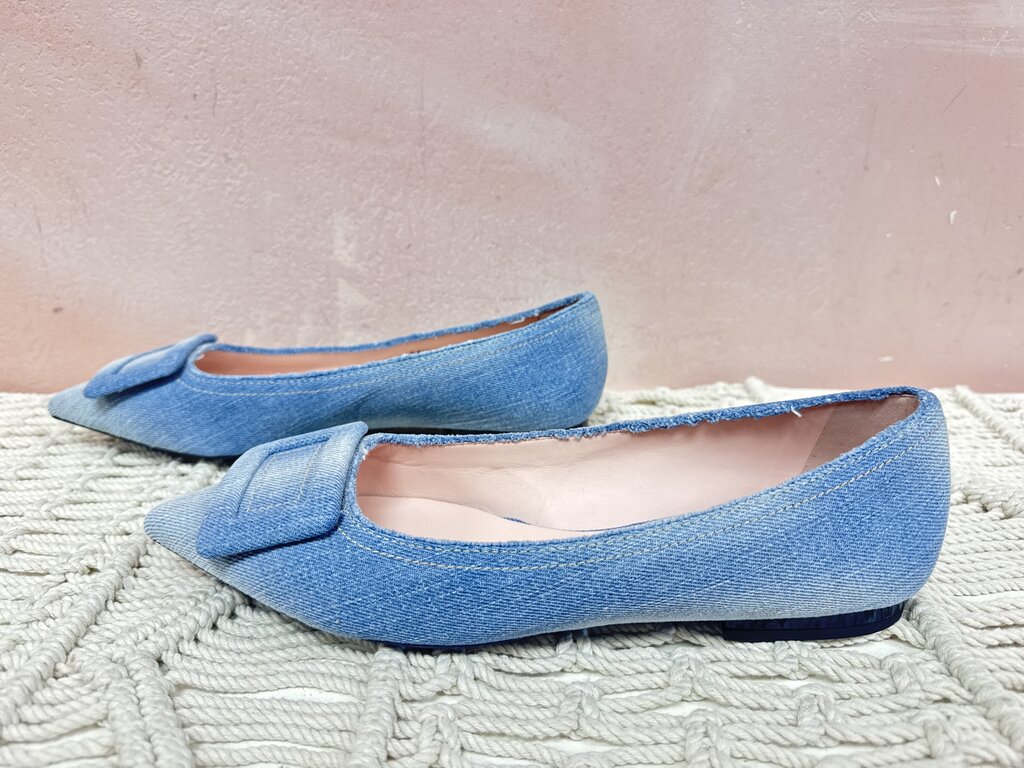 Roger Vivier Denim Buckle Flat