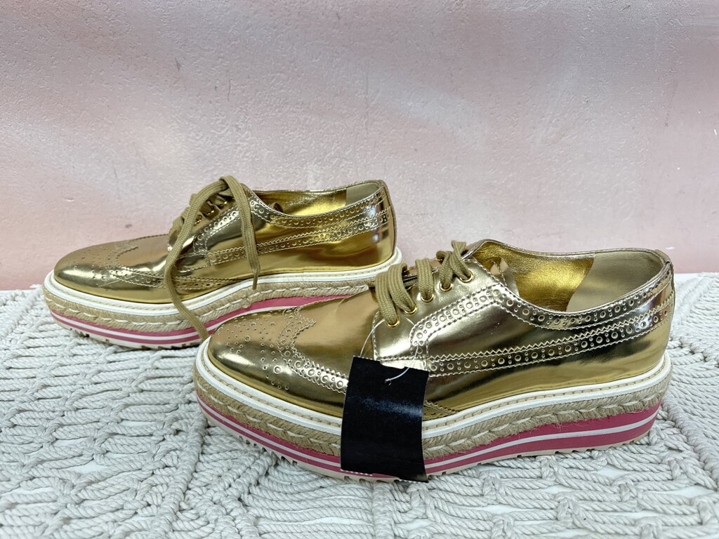 Prada Gold Oxford Platfrom Lace Up w/Box