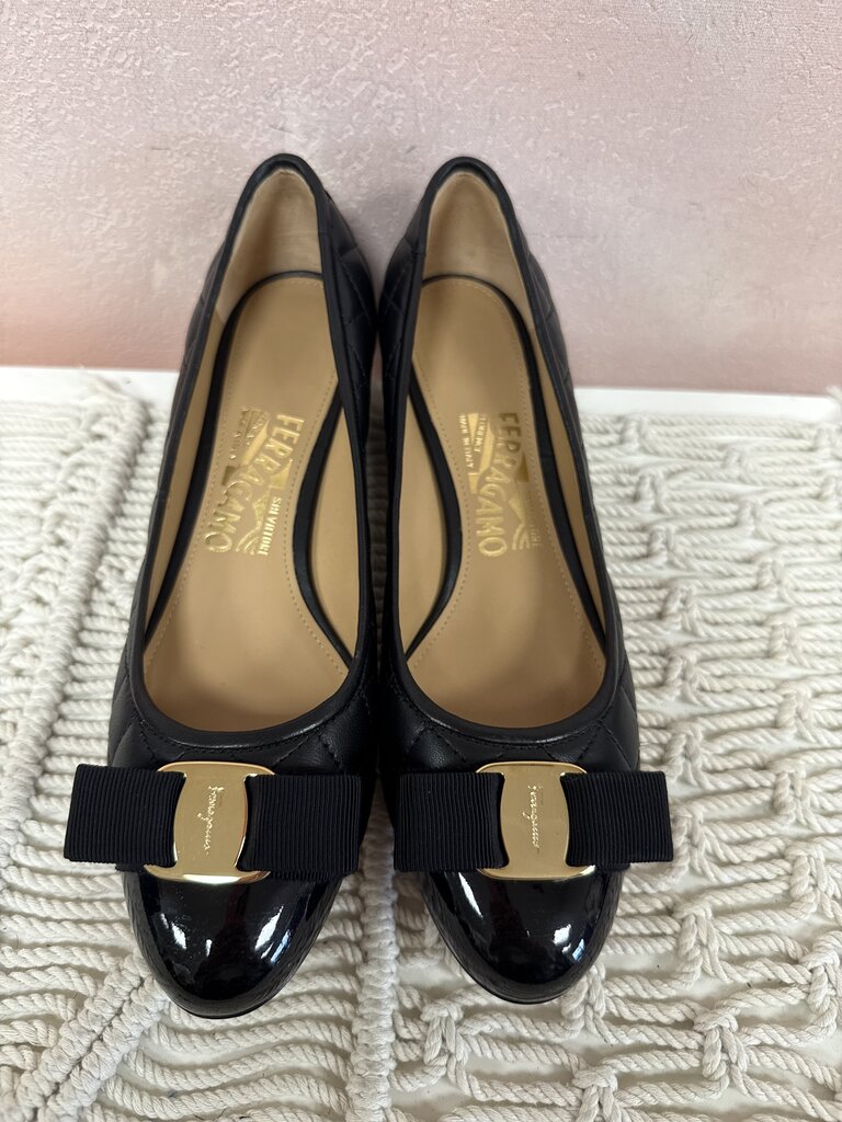 Ferragamo Black Patent and Leather Quilted Cap Toe Bow Pump NWT