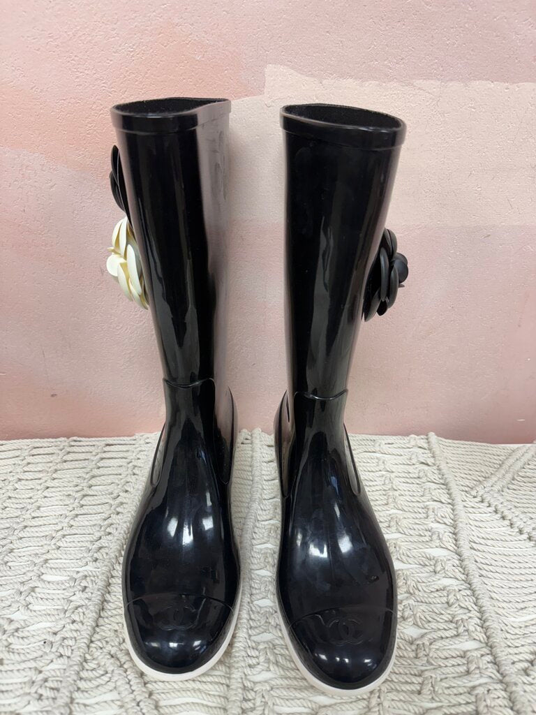 Chanel Black Camellia Rubber Boot