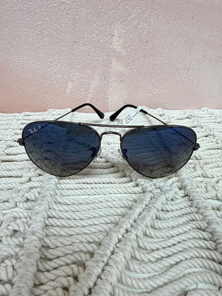 Ray Ban Pewter Frame Aviator Sunglasses w/Case