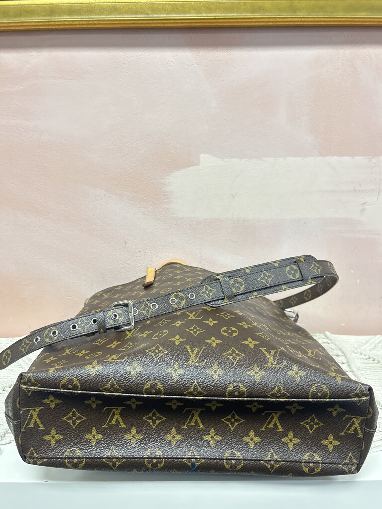 Louis Vuitton Monogram "V" Cabas Jour Tote '15 w/Dustbag