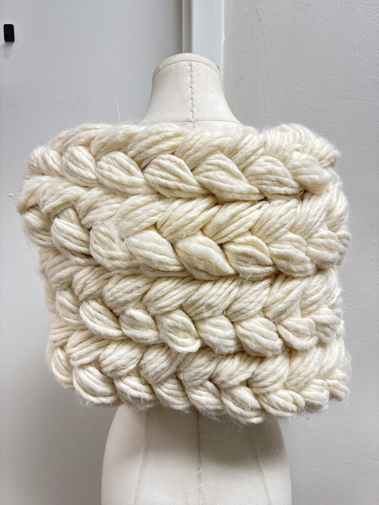 Anthroplogie Cream Chunky Knit Shrug