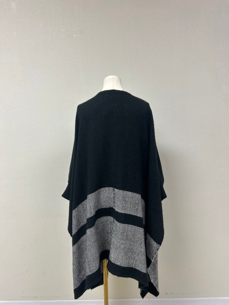 Apiece Apart Black and White Cape w/ Scarf