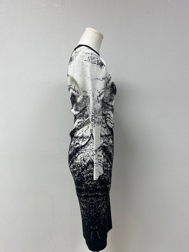 Karen Millen Black and White Knit Dress