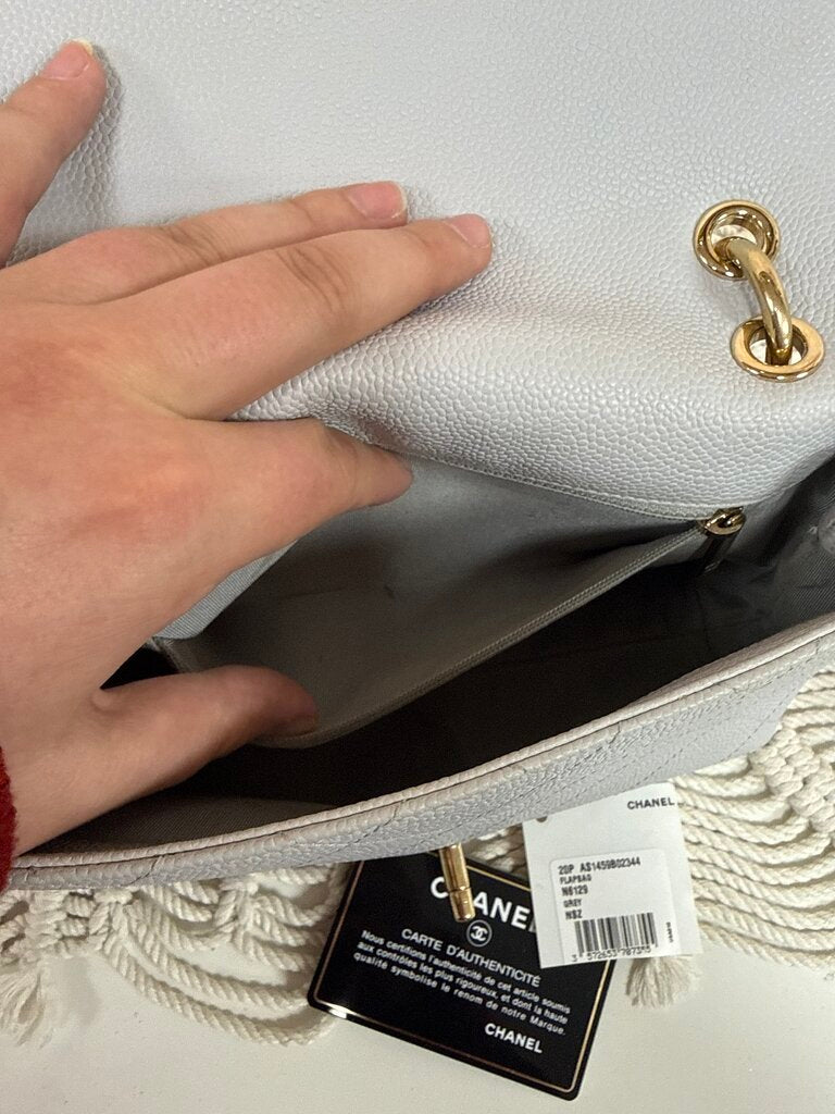 Chanel Small City Walk Caviar '19 (w/ box)