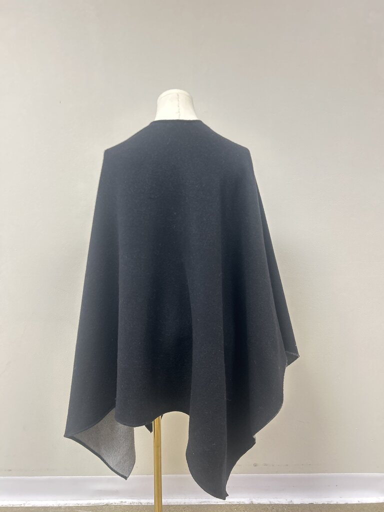 Burberry Black and Grey Plaid Reversible Cape
