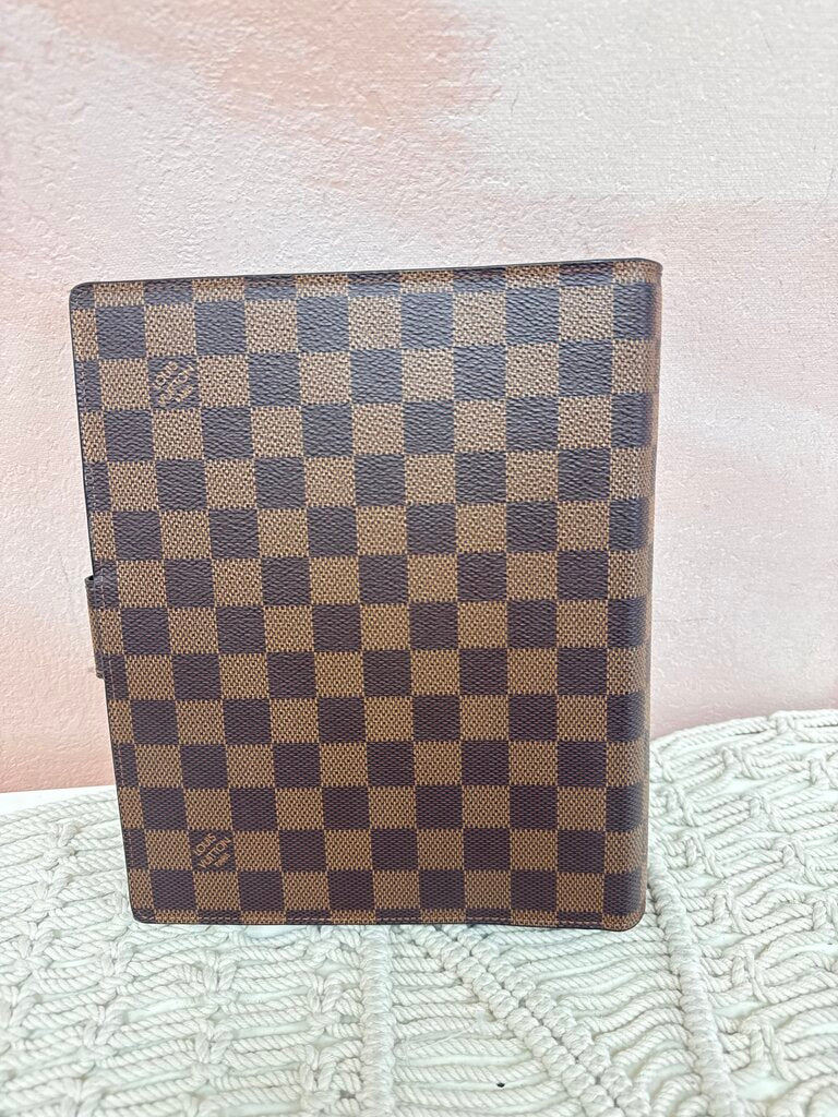 Louis Vuitton Damier Large Agenda Cover '20
