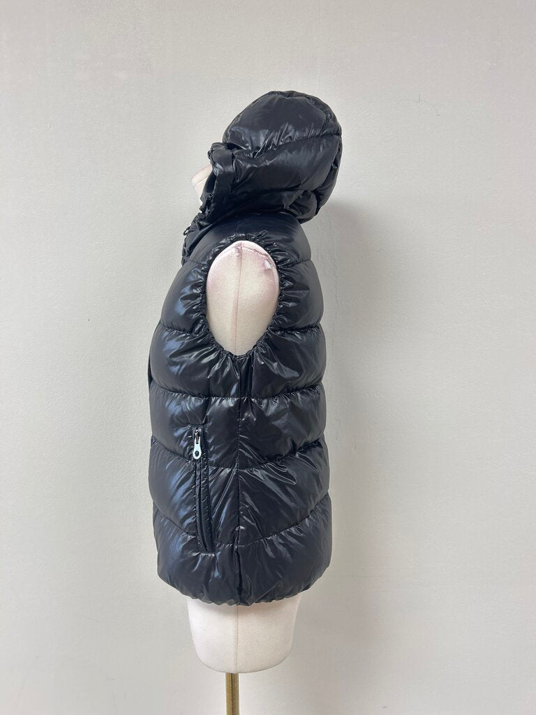 Duvetica Black Down Puffer Vest