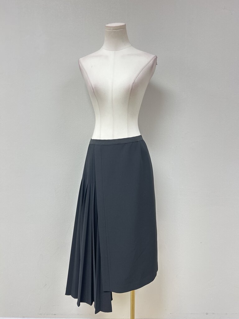 Stogova Black Pleated Maxi Skirt