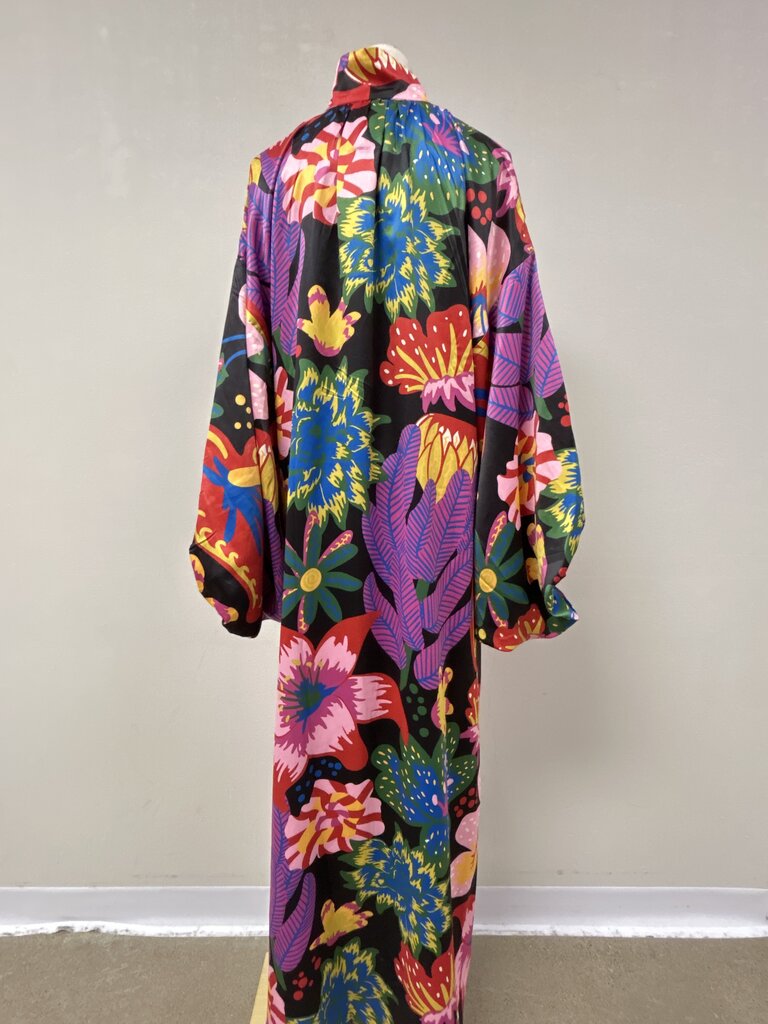 Emily McCarthy Black Pop Floral Caftan NWT