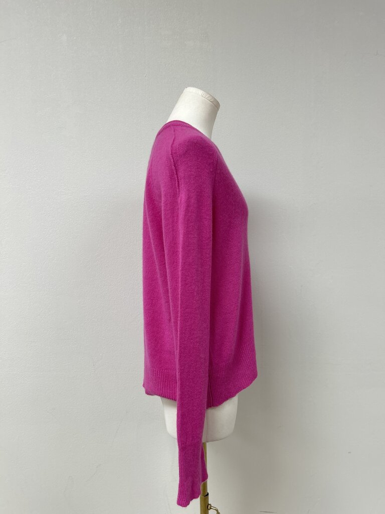 360 Cashmere Magenta V-Neck Sweater