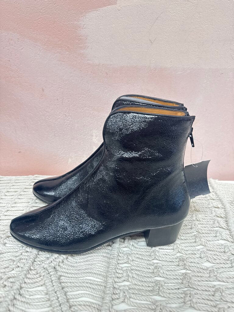 Coclico Black Patent Crinkle Boot NWT w/Box