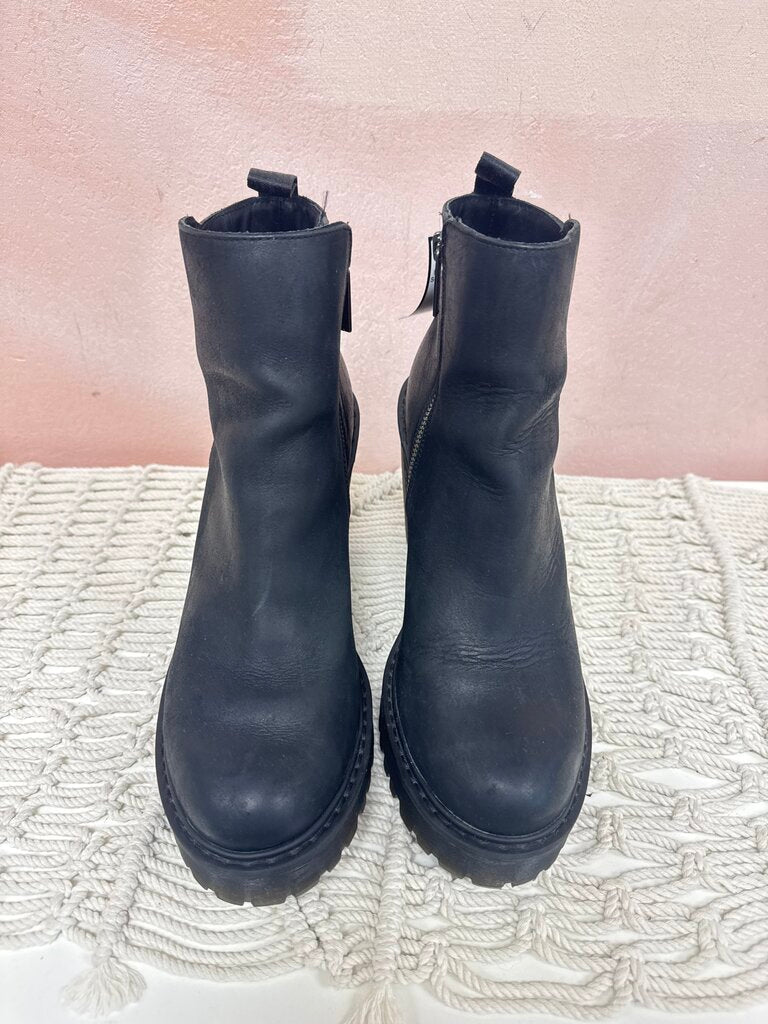 Doc Martens Black Lug Sole Bootie