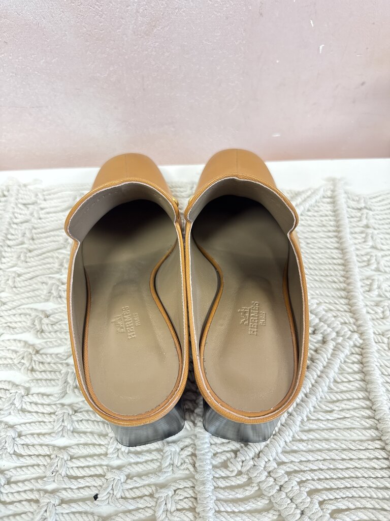 Hermes Camel Diane Mules w/Box