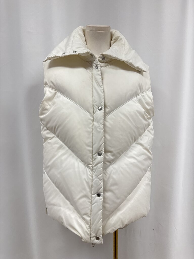 Escada Sport Whtie Puffer Vest