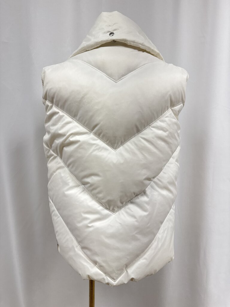 Escada Sport Whtie Puffer Vest