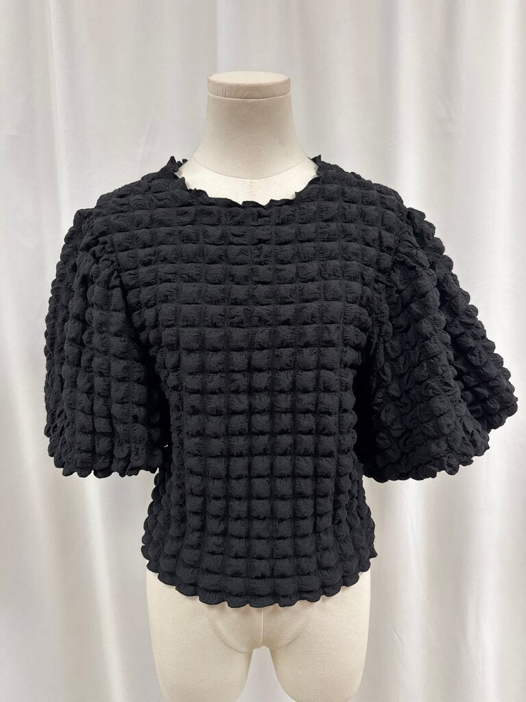 eri + ali Black Puffy Top