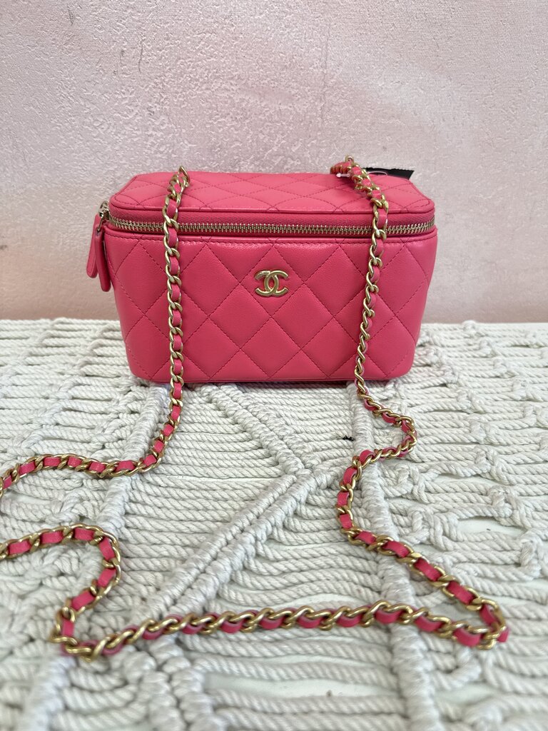 Chanel Pearl Crush Vanity