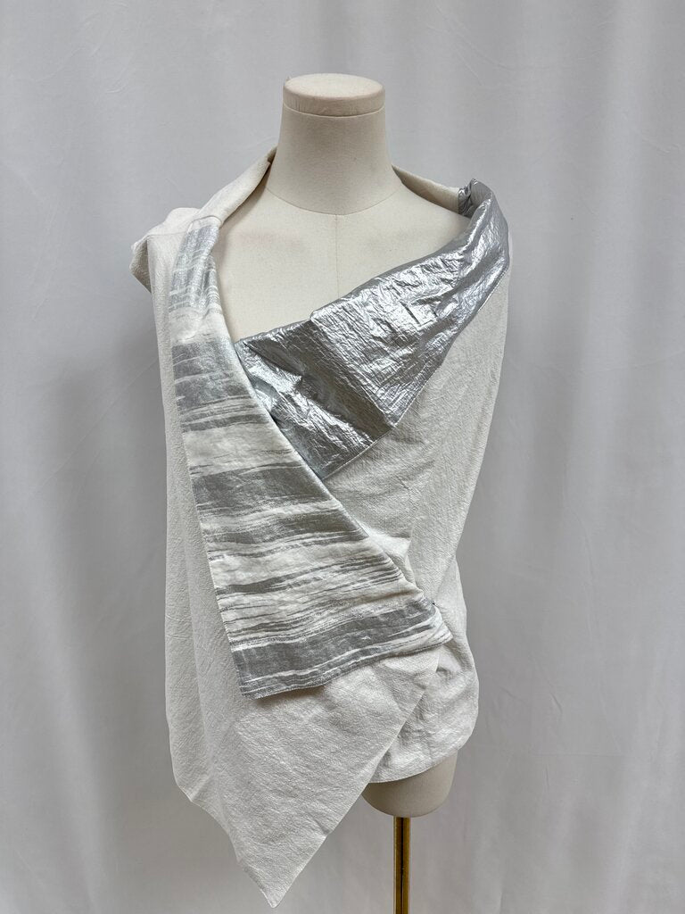 igor White and Silver Vest NWT