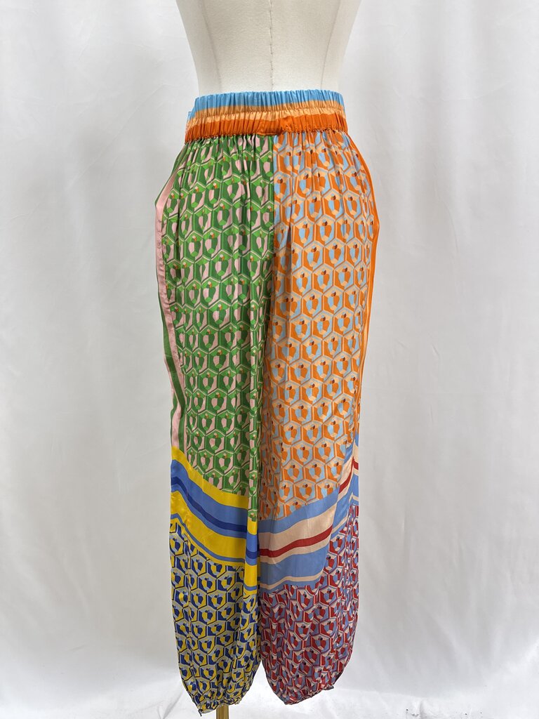 Farm Rio Multi Geo Print Pant NWT