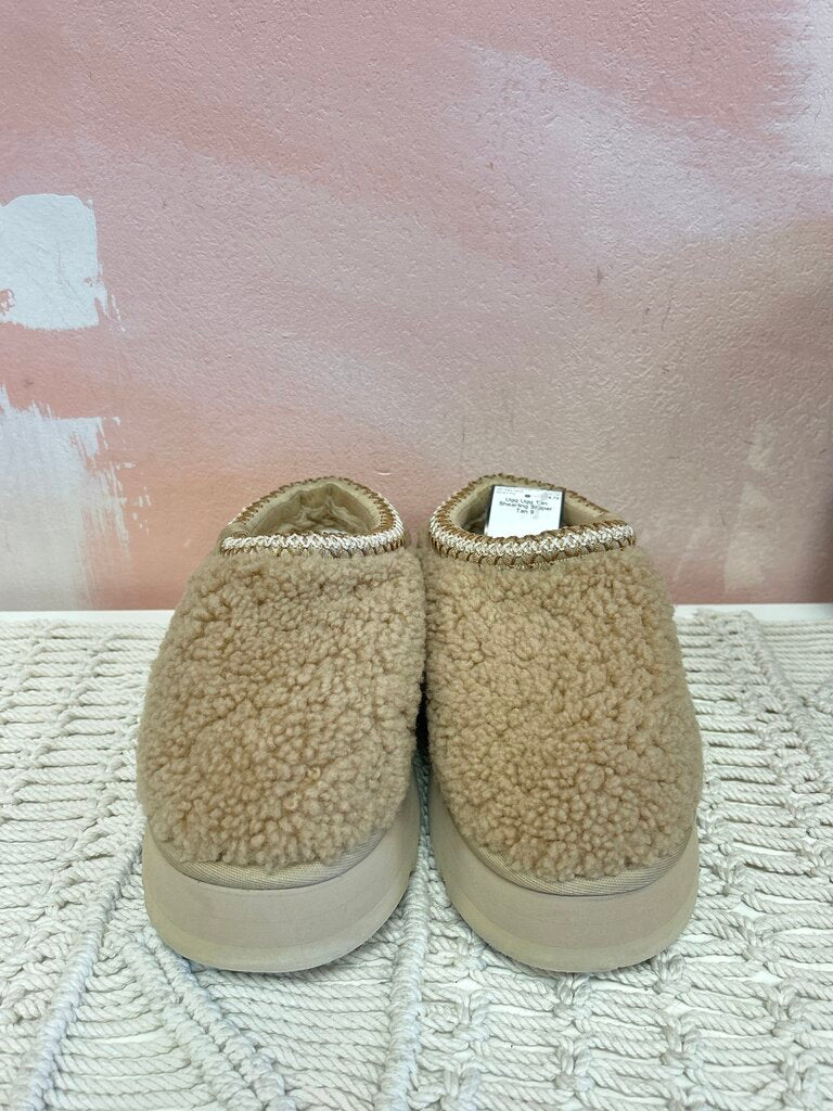 Ugg Tan Shearling Slipper