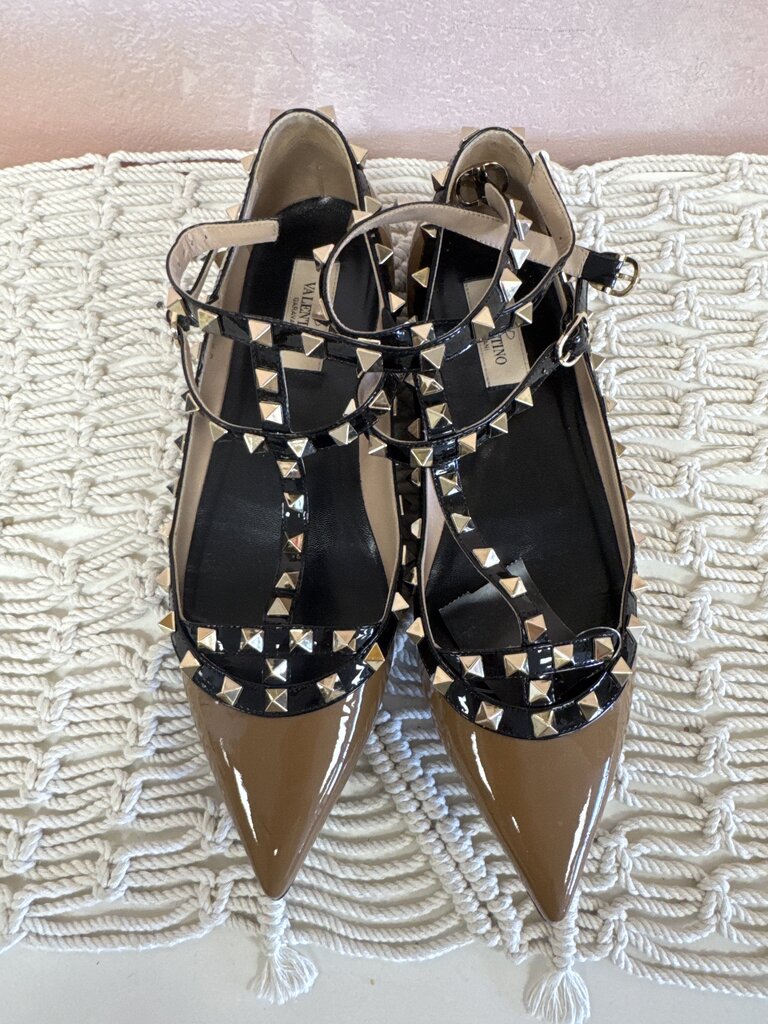 Valentino Brown Rockstud Flats w/Box