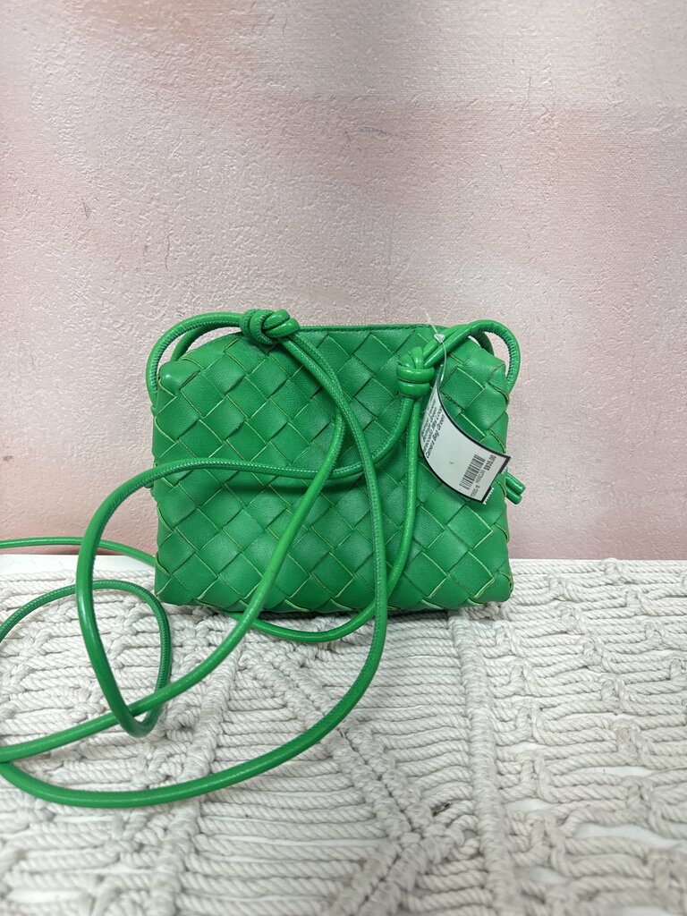 Bottega Green intrecciato Mini Loop Camera Bag