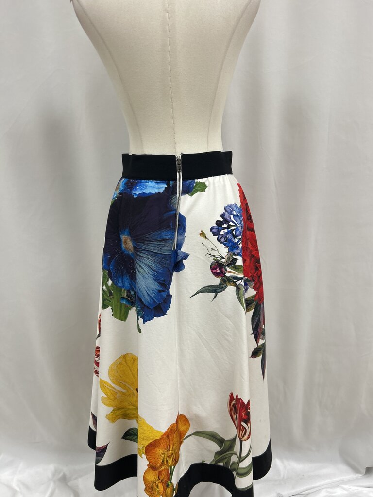 alice + olvia White Tulip Maxi Skirt