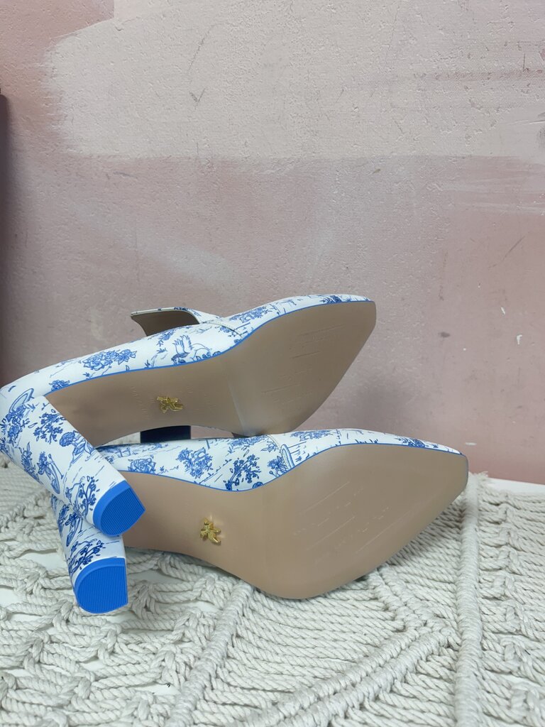 She is Cheval by Hayley Paige Blue Toile Tassel Heel w/Box NWT
