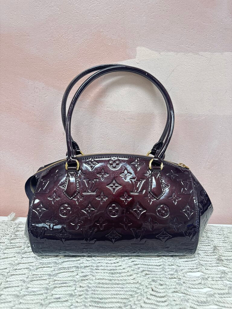 Louis Vuitton Burgundy Vernis Sherwood Bag '10